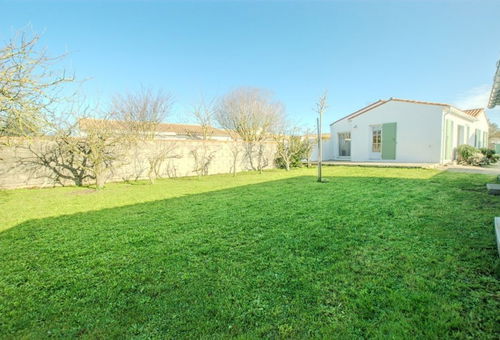Storey house with garden for 7 people in Sainte-Marie-de-Ré