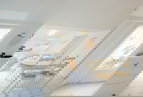 In the heart of the village of Ars-en-Ré, this apartment is located on the...