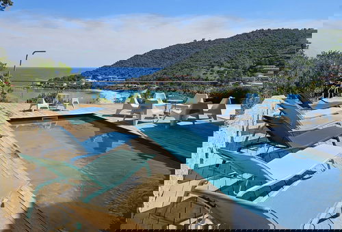 Comfortably equipped villa with private swimming pool for up to 7 people,...