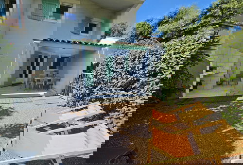 Mini-villa comfortably equipped for up to 4 people with air...