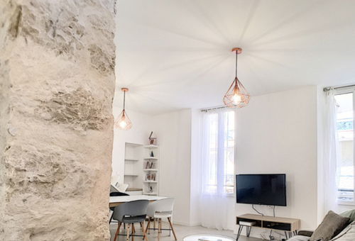 Unique apartment Meyerbeer street, a few steps from the Promenade des Anglais...