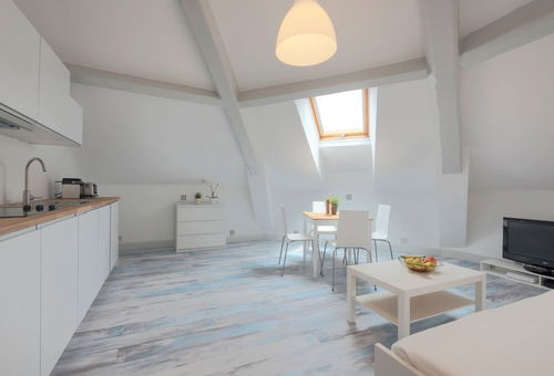 Appartement à la décoration contemporaine proche du centre et des plages