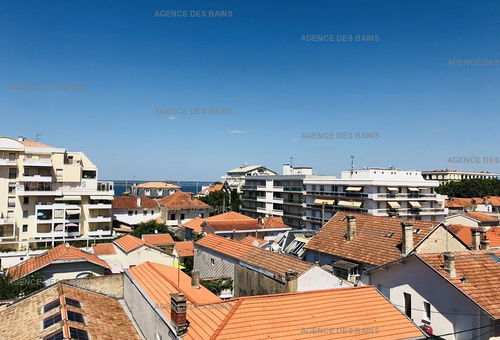 Studio au centre de Arcachon, à 200m de la plage.