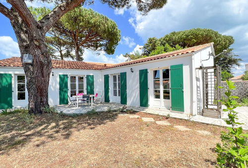 Villa individuelle de plain pied avec jardin, au calme.
