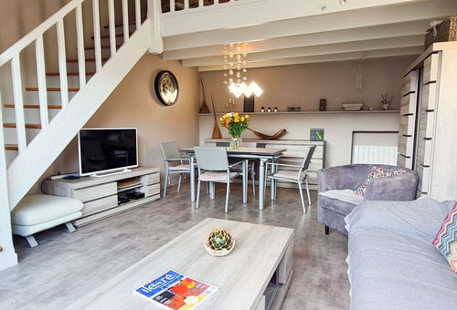Charmante villa au cœur du Village avec cour