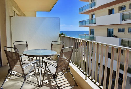 APPARTEMENT DE TYPE 2 - QUARTIER CASINO - VUE MER