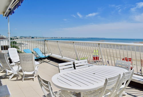 Appartement de Type 3 face mer au dernier étage, quartier Benoît à La Baule