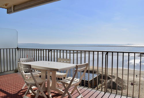TRES BEL APPARTEMENT FACE MER QUARTIER CASINO