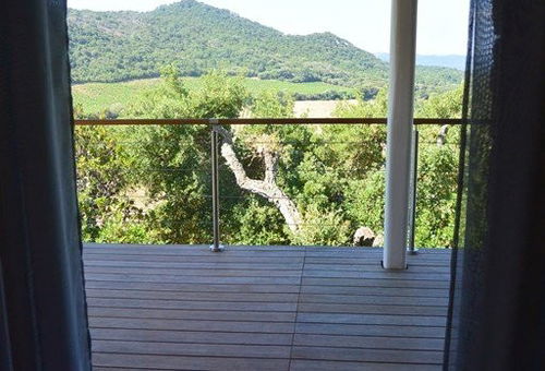 This beautiful stone villa, comfortably equipped for up to 4 people, with...