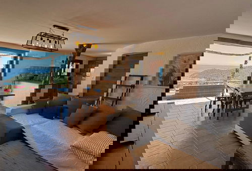 Exceptional sea view for the Carole Apartments : F2, F3, F4 with swimming...