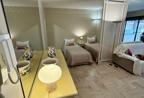 LEF516 / Spacieux Studio Terrasse