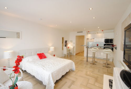 Beautiful studio decorated with care for ideal rental rue d&#39;Antibes