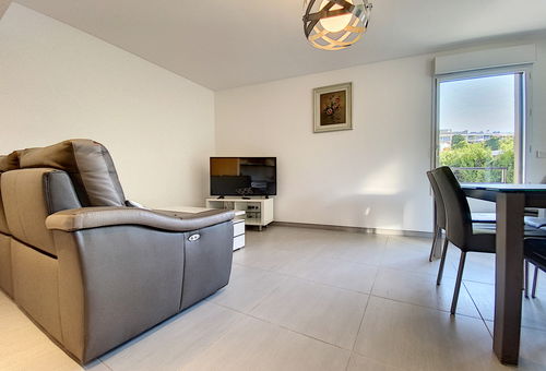 Beautiful apartment in a recent residence