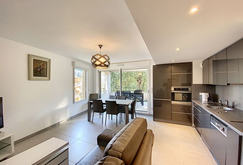 Beautiful apartment in a recent residence