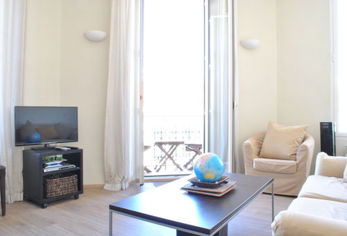 CUR1095 / Logement élégant idéalement placé