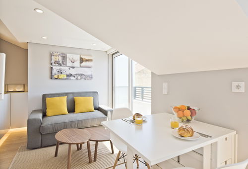 BmyGuest Bruno's 36 Exclusive Apart VII (C102)