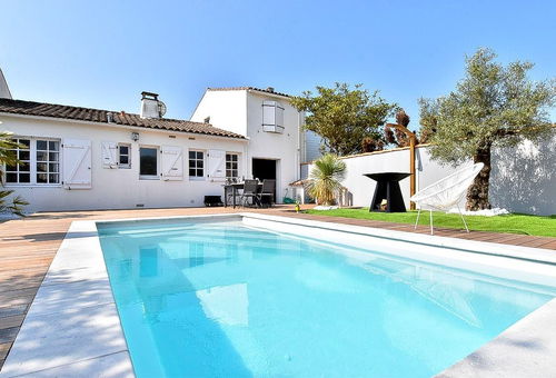 Superbe villa avec piscine chauffée