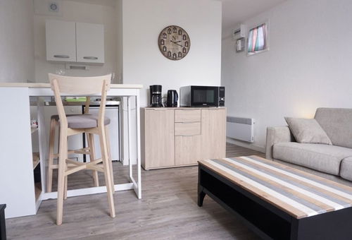 Petit appartement située à 200m de la plage et proche de la piste cyclable -...