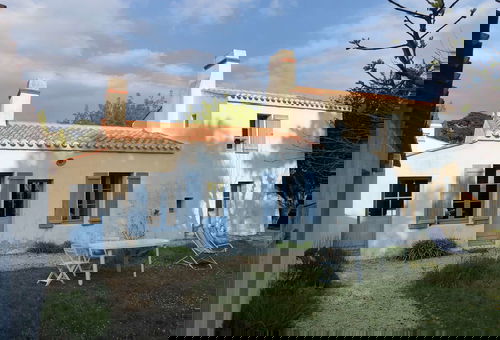 Propriété dans une impasse au calme avec jardin, proche de la plage - Île de...