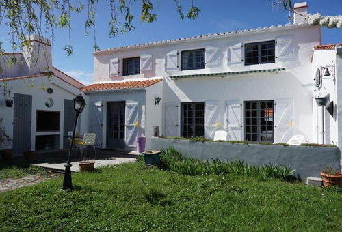Maison à proximité des commerces, du port et des marchés de Noirmoutier -...