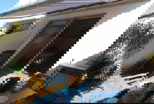 Studio with private terrace close to the beach and shops - L'Herbaudière