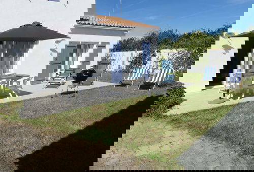 Maison avec jardin clos, proche des commerces et de la plage - La Guérinière