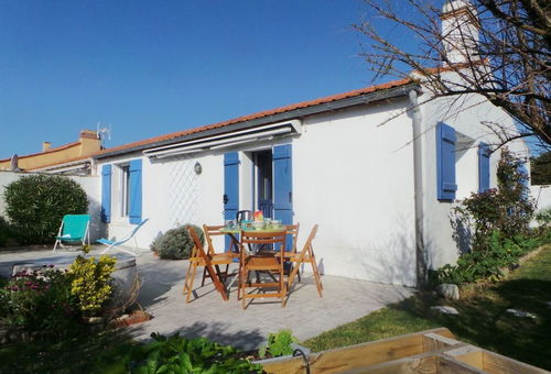 L'Epine (85) - Neighborhood near center and beach
3-room house -...