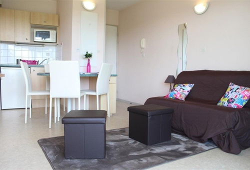 Appartement dans une résidence proche des commerces - La Rochelle