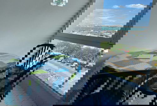 Plage à pied pour cet appartement avec vue mer - La Rochelle