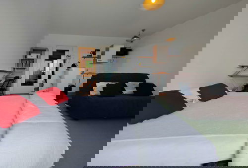 Apartment located in a quiet residence, close to the beach and shops - La...