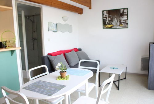Appartement avec balcon, proche de la plage et des commerces - La Rochelle
