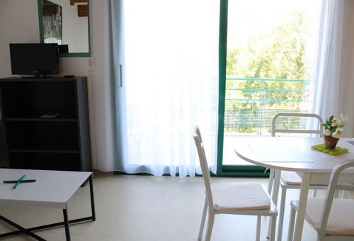 Apartment with balcony, close to the beach and shops - La Rochelle