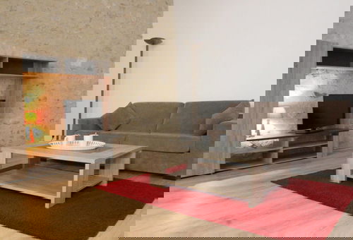 Beautiful apartment ideally located on the old port, close to the beach and...