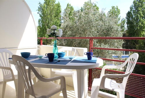 Flat located in the heart of the Minimes district, close to the marina - La...