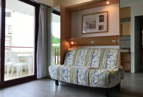 Flat located in the heart of the Minimes district, close to the marina - La...