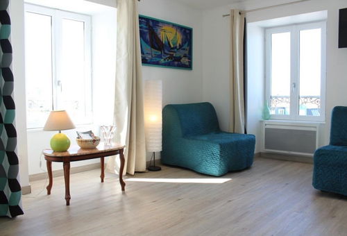 Flat in a historic building at the foot of the port of La Rochelle - La Rochelle