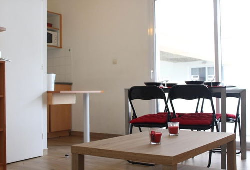 Flat in the heart of Les Minimes, in a quiet residential area - La Rochelle