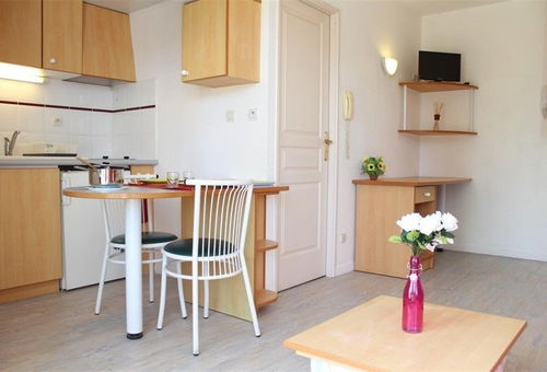 Appartement situé au coeur des Minimes, proche du port de plaisance - La...