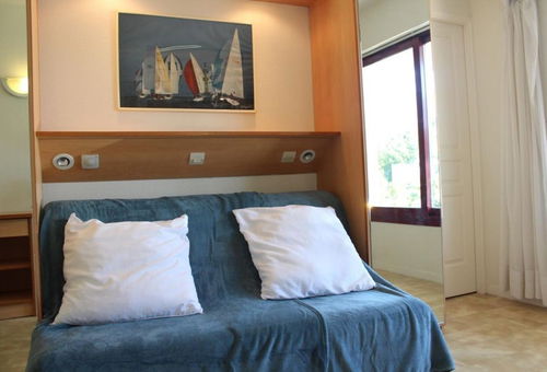 Flat located in the heart of the Minimes district, close to the marina - La...
