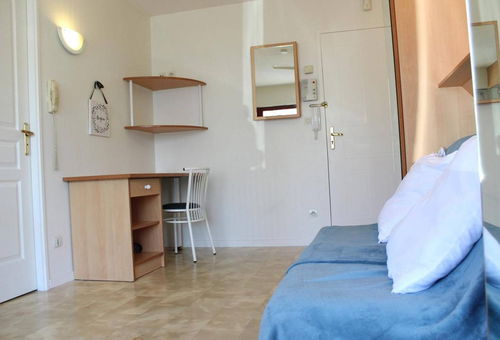 Flat located in the heart of the Minimes district, close to the marina - La...