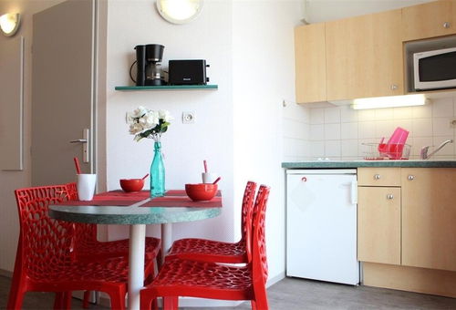 Appartement situé au cœur des Minimes, près du lac de la Sole - La Rochelle