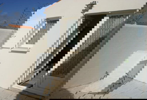 Maison dans un quartier calme, proche des commerces et des pistes cyclables -...