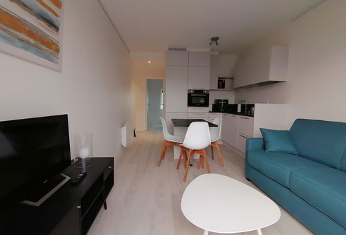 Appartement de Type 2 entièrement rénové en 2019 situé au 3ème et dernier...