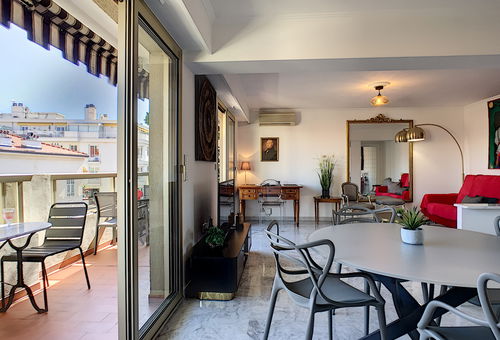 353 /45-20 LA NISSARDE TERRASSE