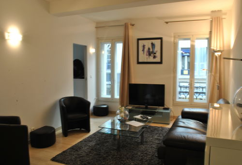 Duplex apartment 1 minute from the Palais, the Croisette and the beaches