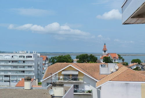 Charmant Appartement de 36 m² pour 4 personnes, situé au 6ème étage, à deux...