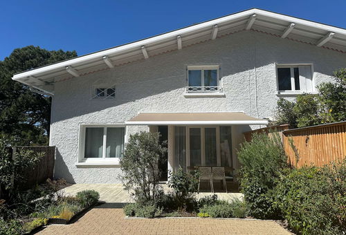 Découvrez cette belle maison familiale de 107 m², située dans le quartier...