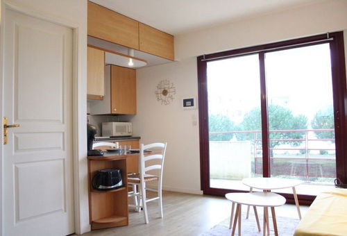 Flat in a residence in the heart of Les Minimes, close to shops - La Rochelle
