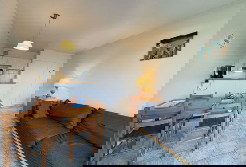 Flat in the heart of Les Minimes, close to the beach and opposite the...