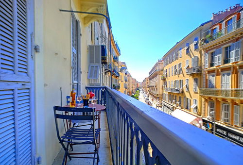 A beautiful air-conditioned apartment with one bedroom and a balcony.